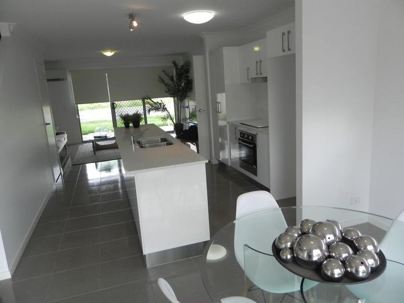 ‘RIVERGREE River Road, Bundamba QLD 4304