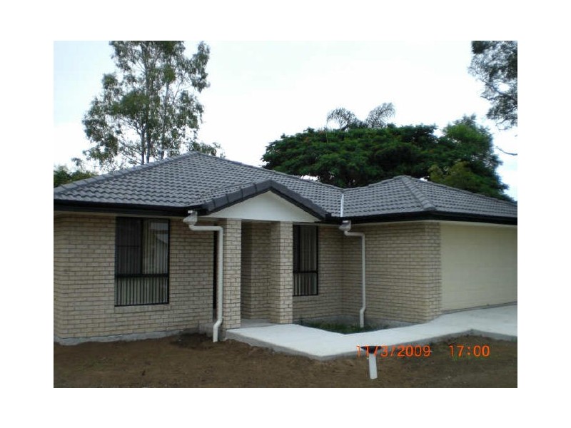 83 South Station Road, Booval QLD 4304