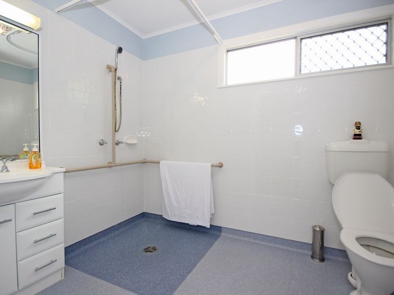 23 Larsen Street, Leichhardt QLD 4305