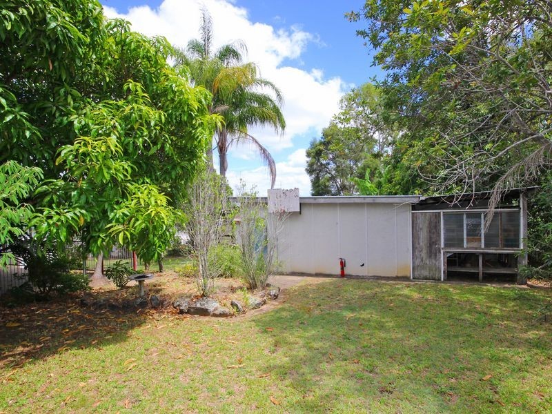 23 Larsen Street, Leichhardt QLD 4305