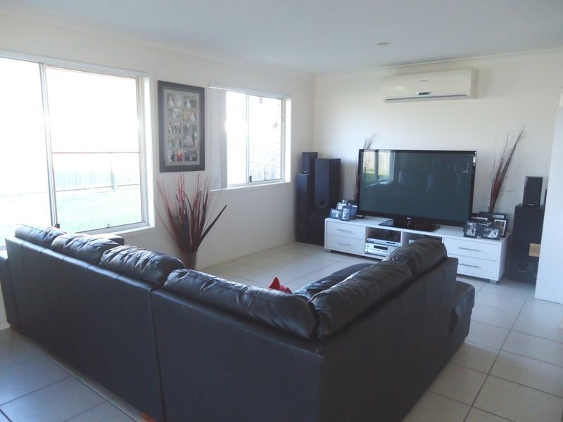 63 Dornoch Crescent, Raceview QLD 4305