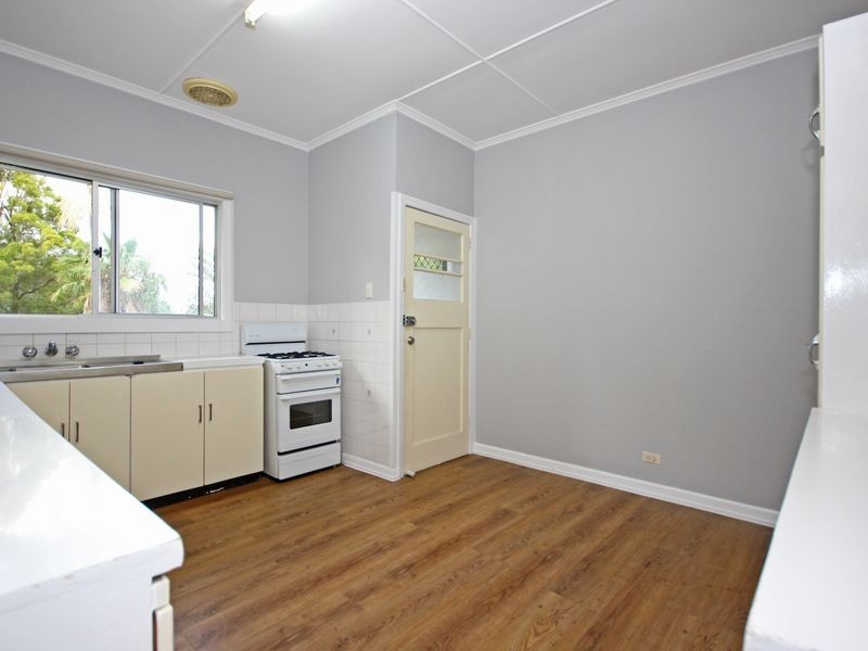 14 Wyndham Street, North Ipswich QLD 4305