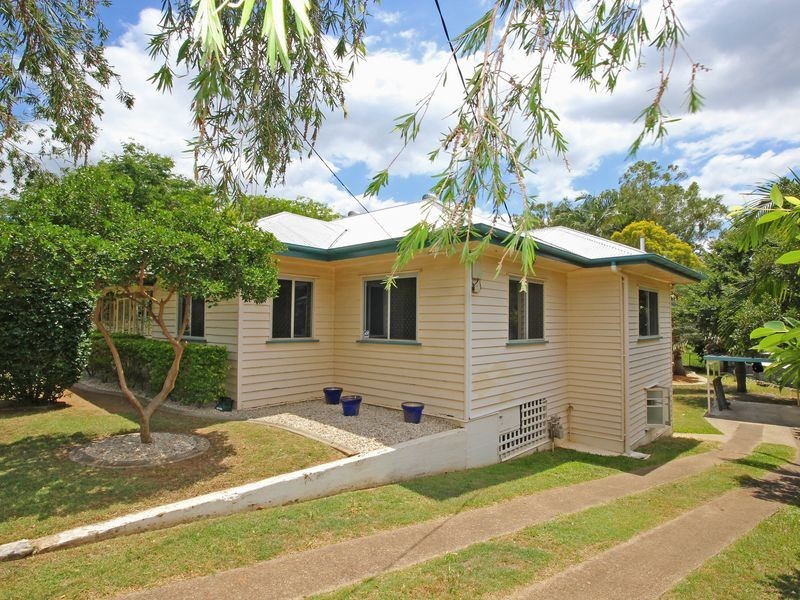 14 Wyndham Street, North Ipswich QLD 4305