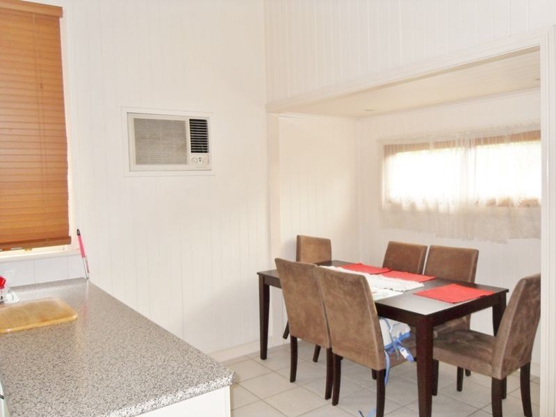 19A Grange Road, Newtown QLD 4305