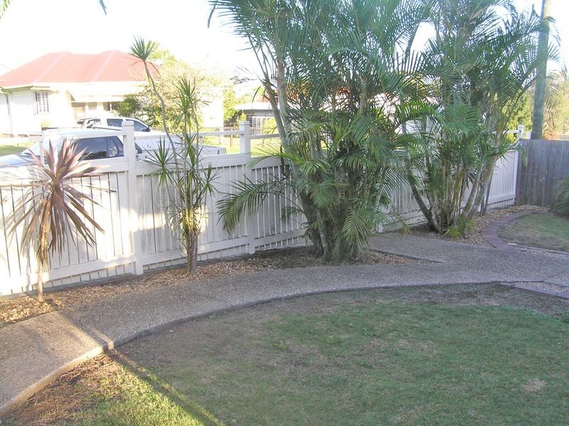 19A Grange Road, Newtown QLD 4305