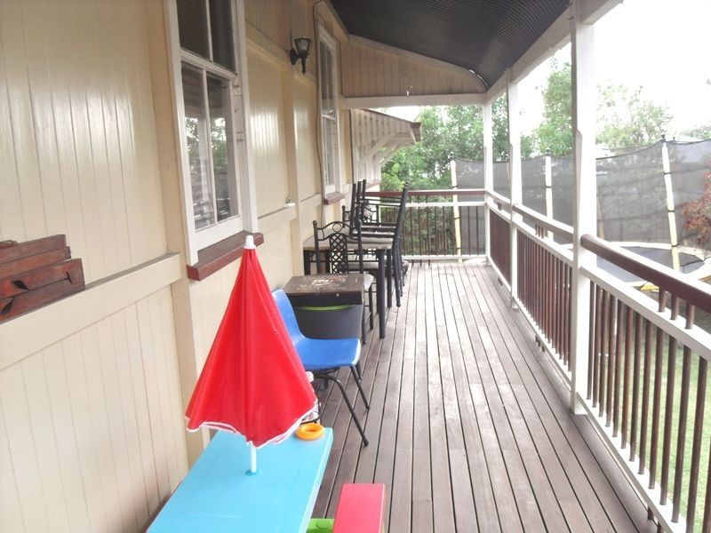 19A Grange Road, Newtown QLD 4305