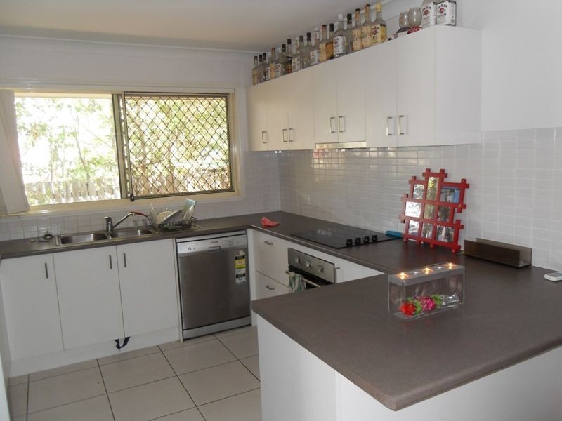 5 Fair Street, One Mile QLD 4305