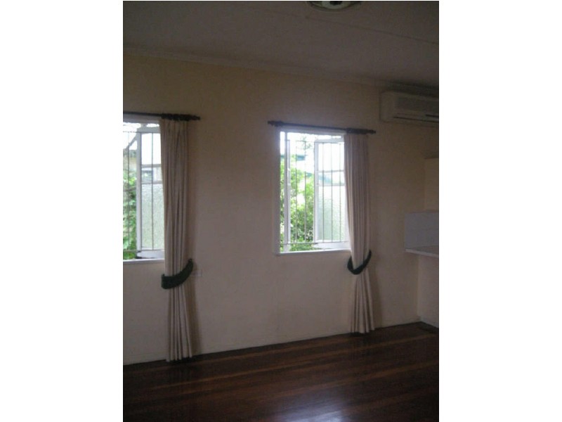 89 Blackall Street, Basin Pocket QLD 4305