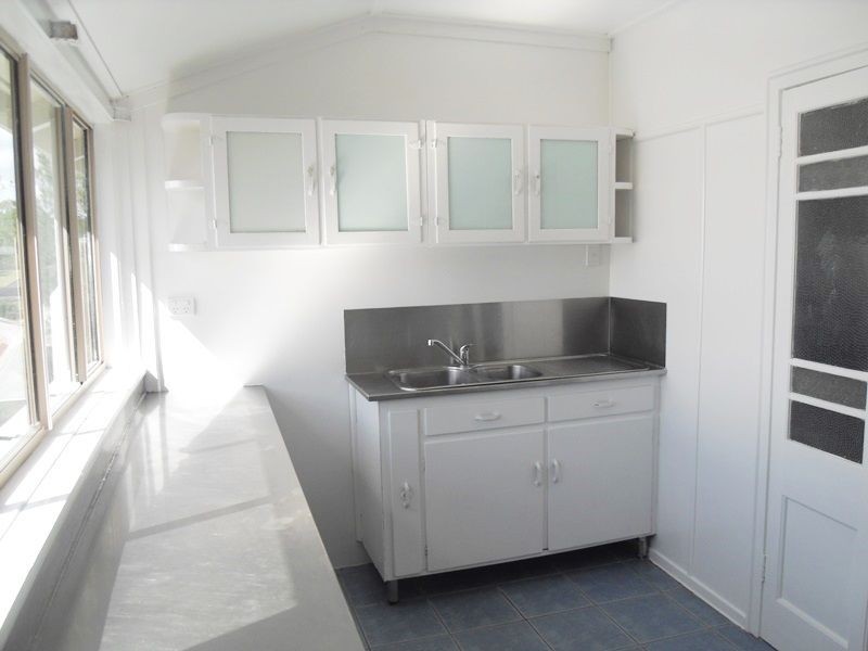 39 Hill Street, North Ipswich QLD 4305
