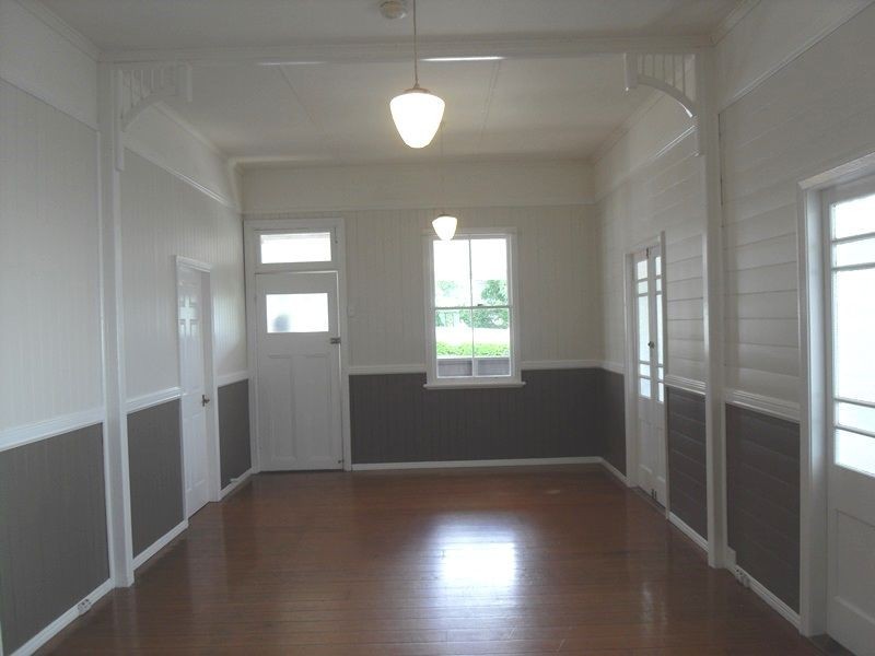 39 Hill Street, North Ipswich QLD 4305