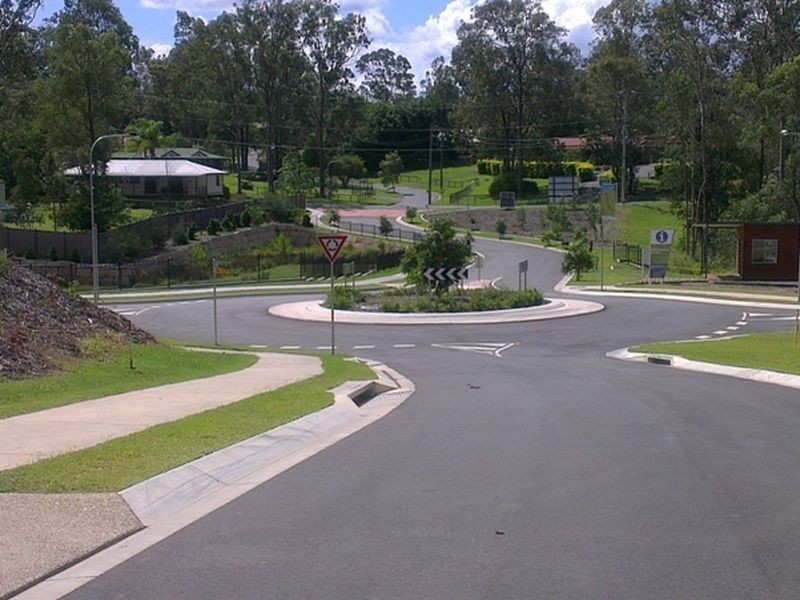 38-40 Brodzig Road, Chuwar QLD 4306