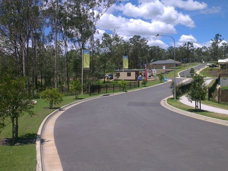 38-40 Brodzig Road, Chuwar QLD 4306