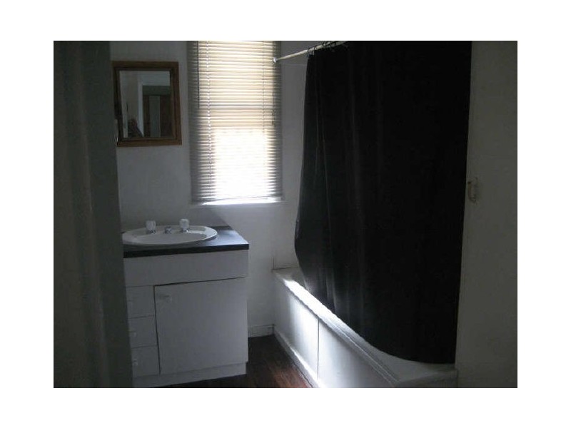 7 Bottomley Street, Brassall QLD 4305