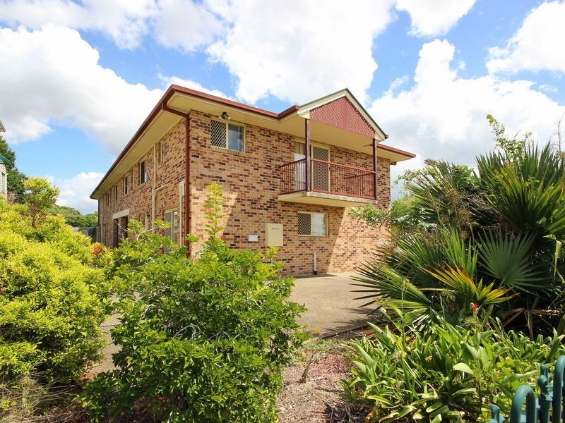 5/11 South Station Road, Booval QLD 4304