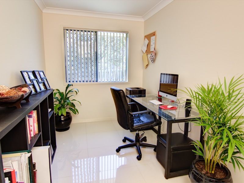 2 Bolingbroke Street, Fernvale QLD 4306