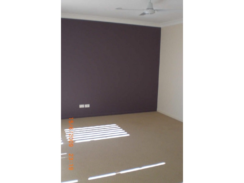 11 Acacia Close, Raceview QLD 4305