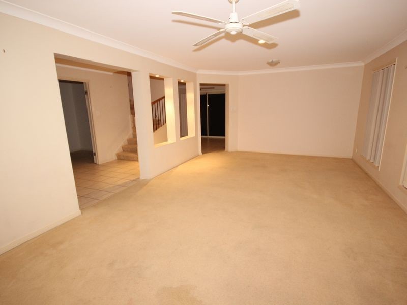 1 Amie Place, Raceview QLD 4305