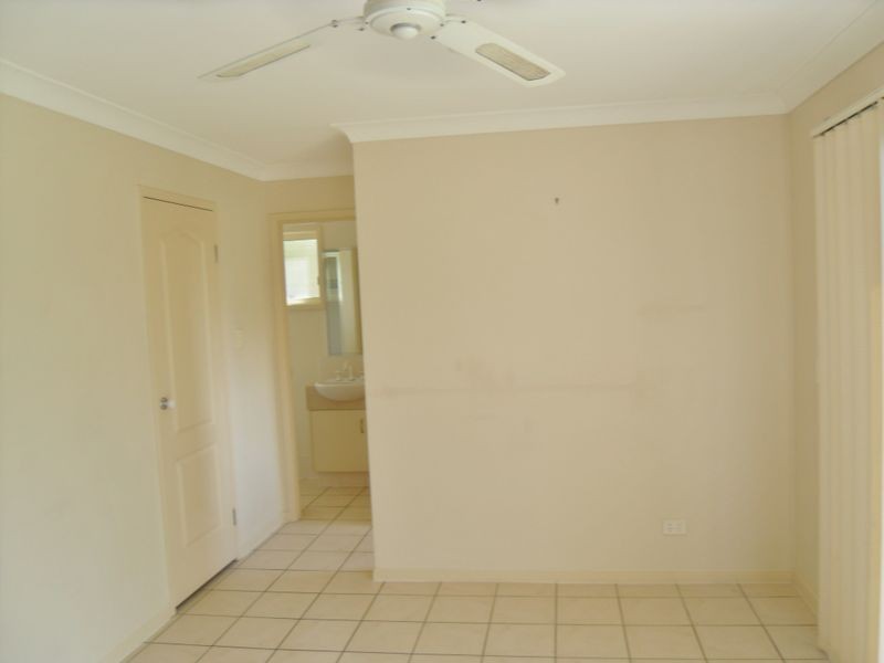 1 Amie Place, Raceview QLD 4305