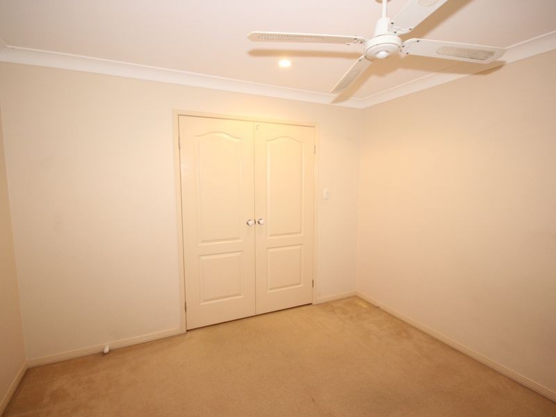 1 Amie Place, Raceview QLD 4305