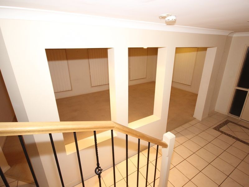 1 Amie Place, Raceview QLD 4305