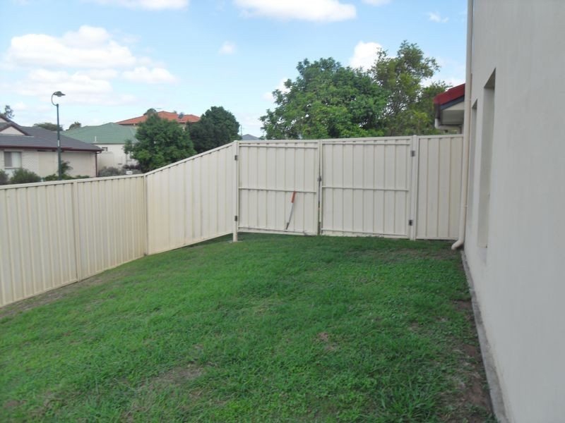 1 Amie Place, Raceview QLD 4305