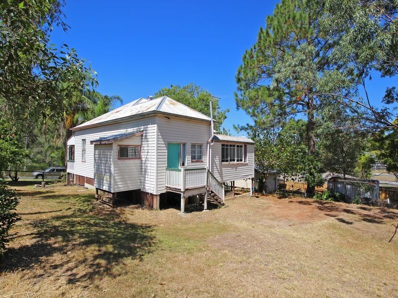 6 Allen Street, North Ipswich QLD 4305