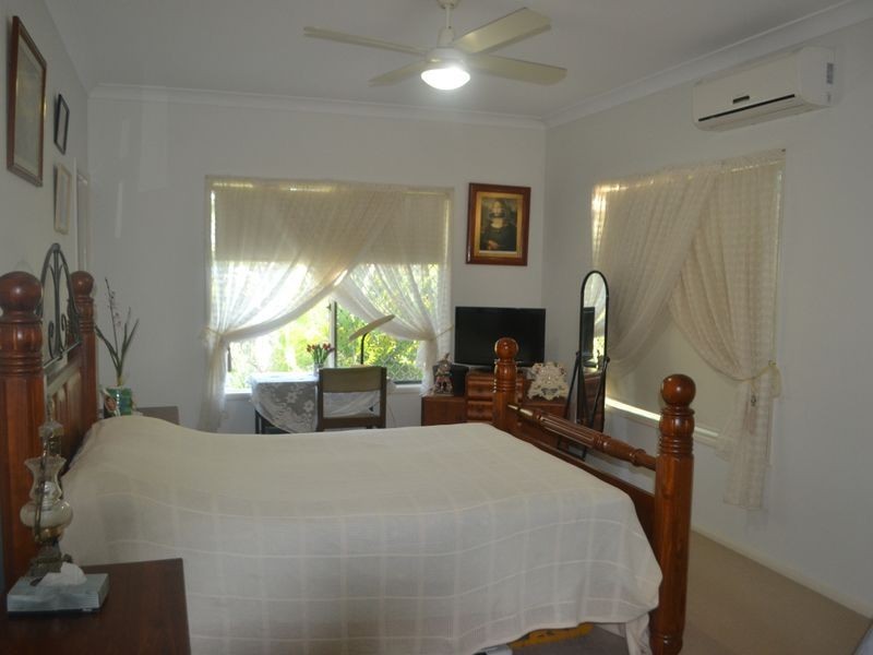 52 Elkhorn Street, Fernvale QLD 4306