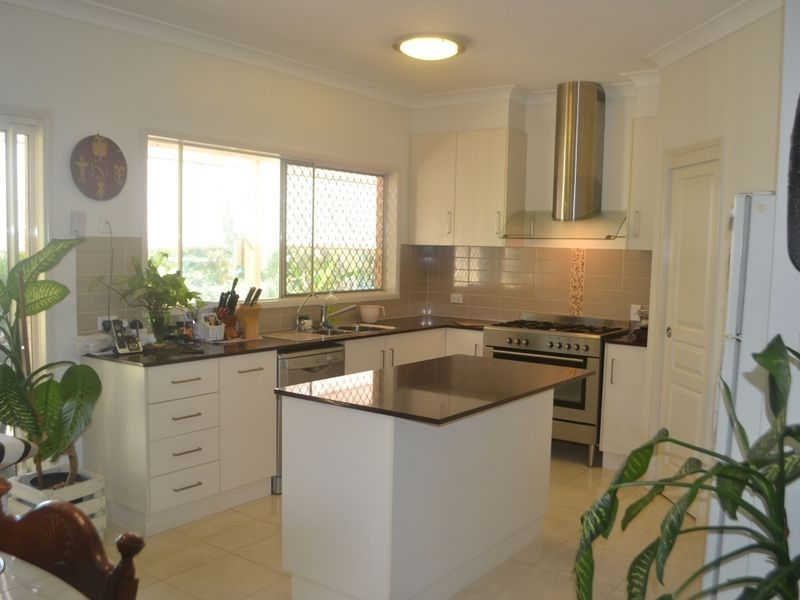 52 Elkhorn Street, Fernvale QLD 4306