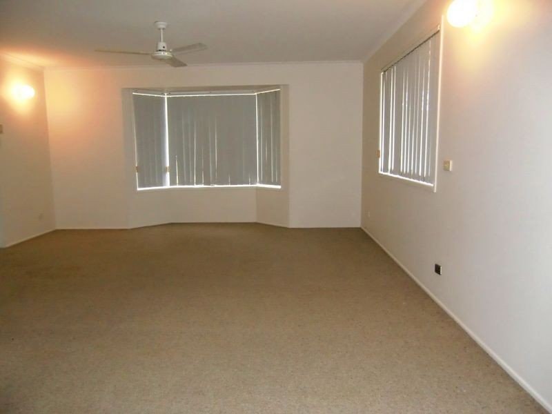 5 Resolution Parade, Flinders View QLD 4305