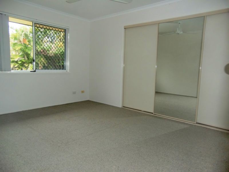 5 Resolution Parade, Flinders View QLD 4305