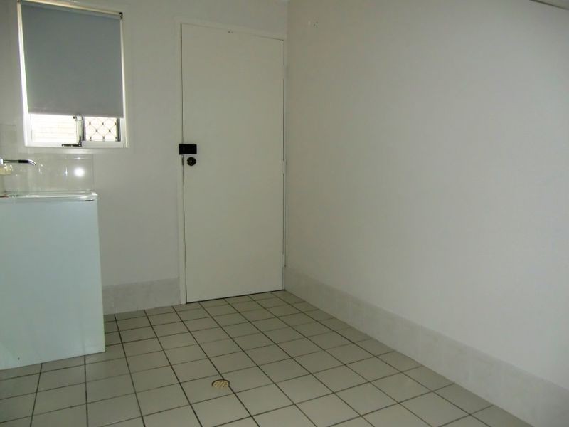 5 Resolution Parade, Flinders View QLD 4305