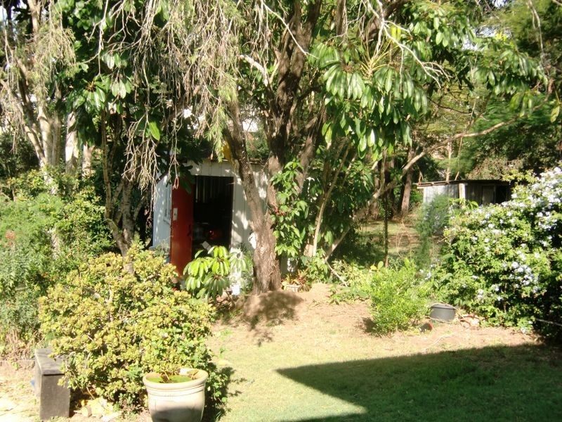 11 Raymond Street, North Ipswich QLD 4305