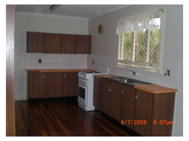 10 Trumper Street, East Ipswich QLD 4305
