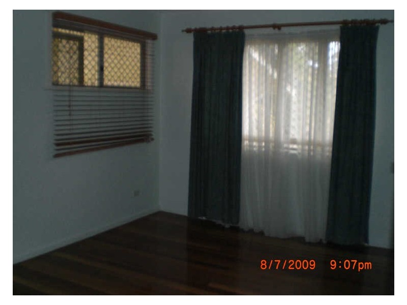 10 Trumper Street, East Ipswich QLD 4305