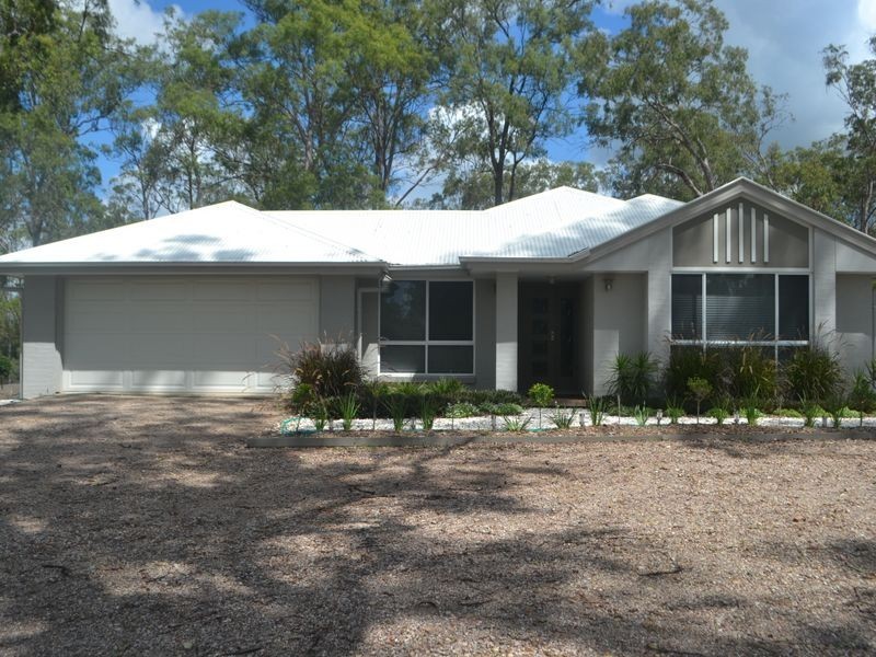 18 Bertrand Avenue, Kensington Grove QLD 4341