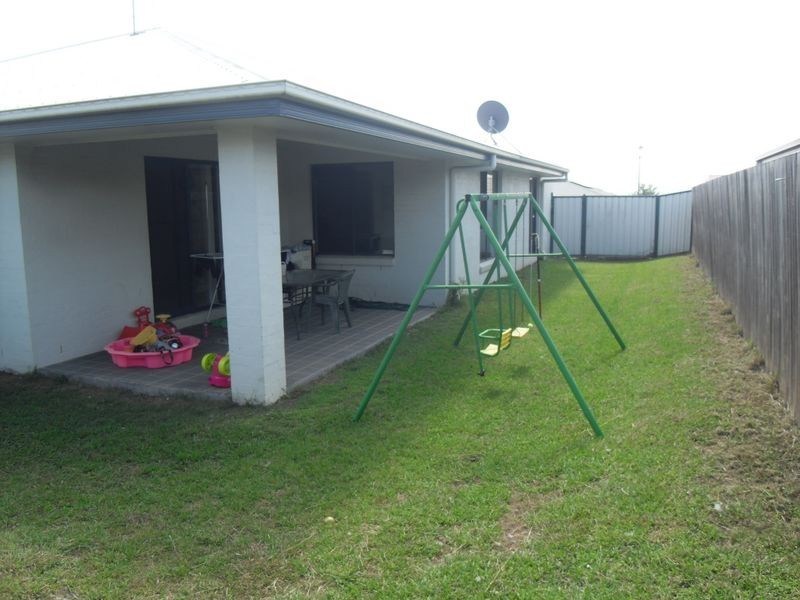 2 Dewhurst Crescent, Raceview QLD 4305