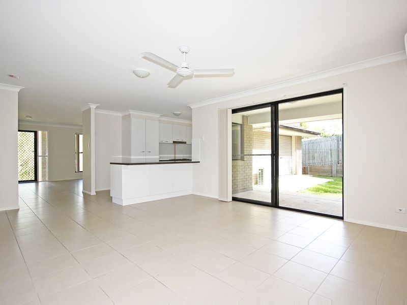 11 Bradfield Drive, Brassall QLD 4305