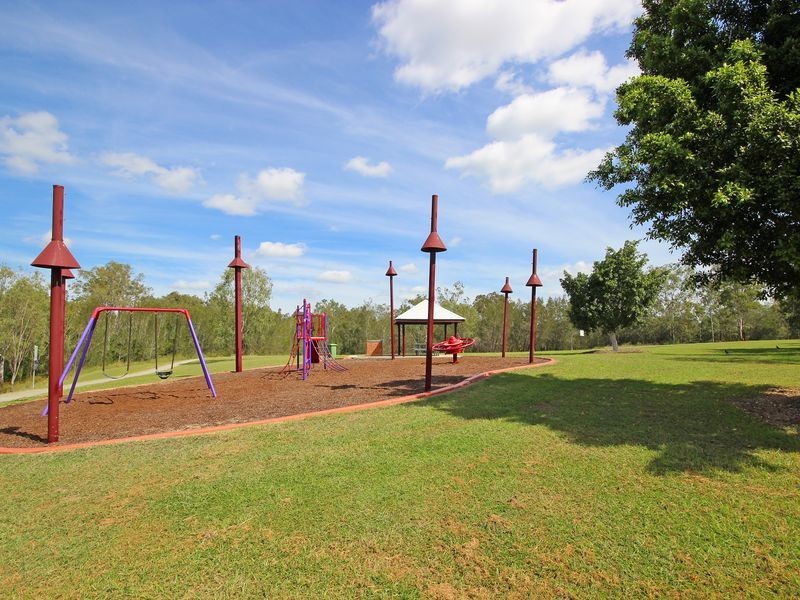 11 Bradfield Drive, Brassall QLD 4305