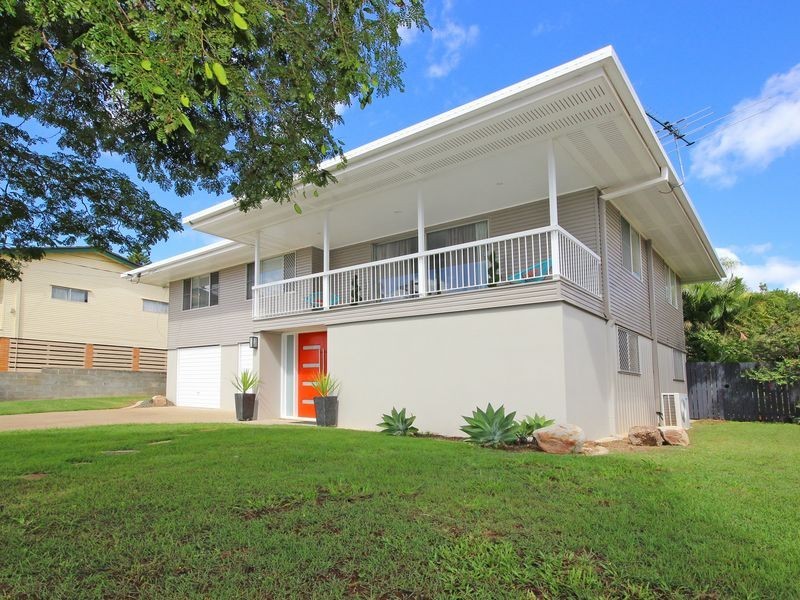 8 Carlyle Street, Riverview QLD 4303