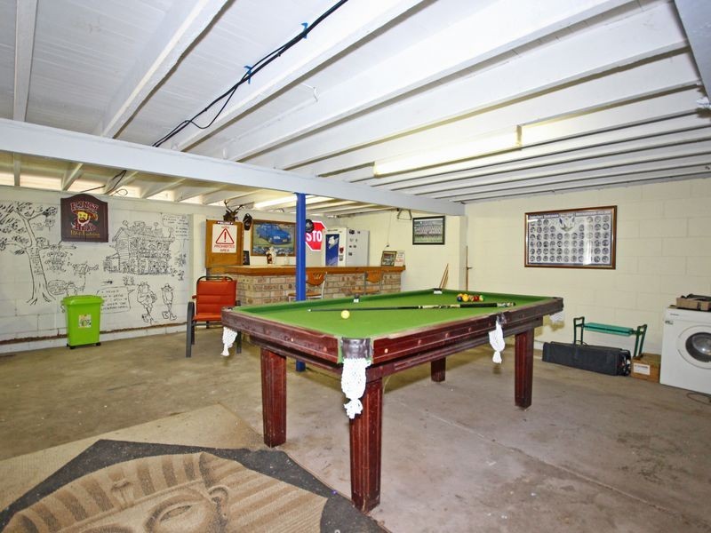 3 Daisy Av, North Ipswich QLD 4305