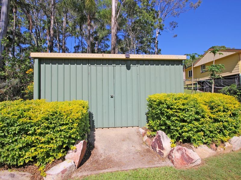 3 Daisy Av, North Ipswich QLD 4305