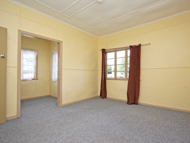 178 Glebe Road, Booval QLD 4304