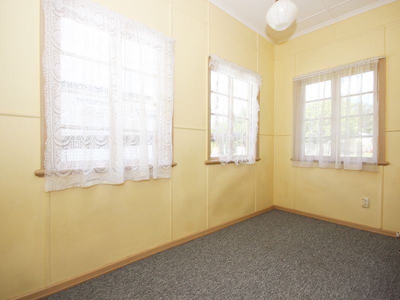 178 Glebe Road, Booval QLD 4304
