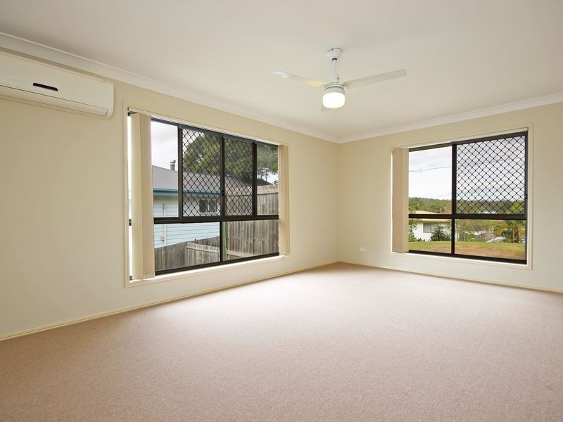 13 Skinner Crescent, Silkstone QLD 4304