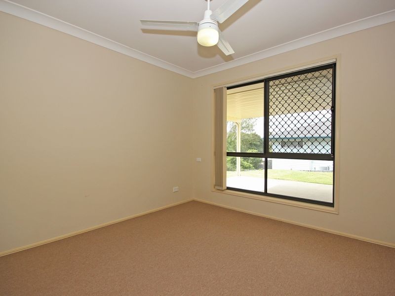 13 Skinner Crescent, Silkstone QLD 4304