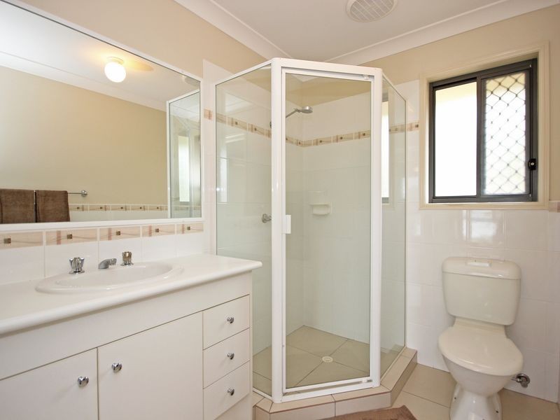 13 Skinner Crescent, Silkstone QLD 4304