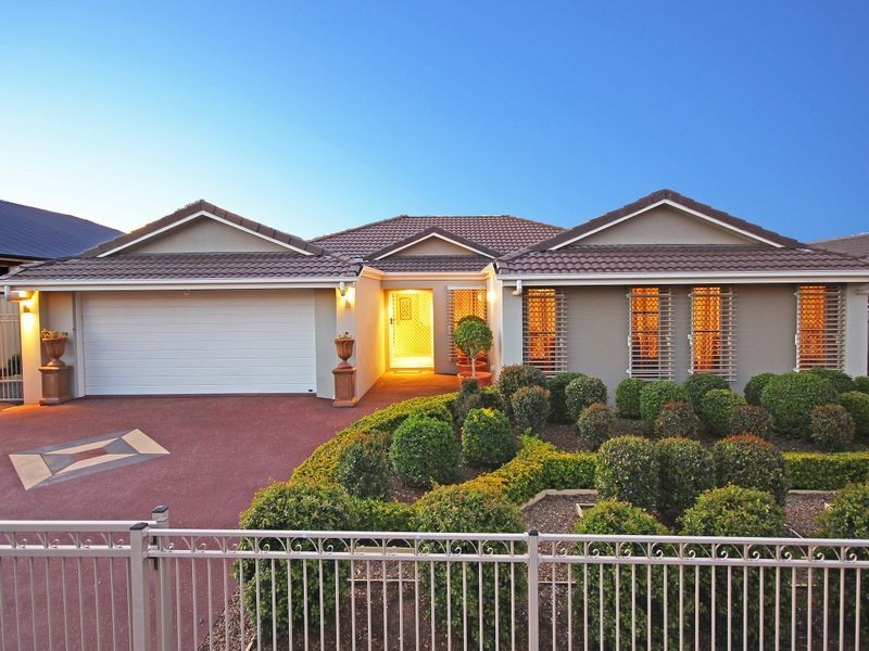 22 Piccadilly Court, Deebing Heights QLD 4306