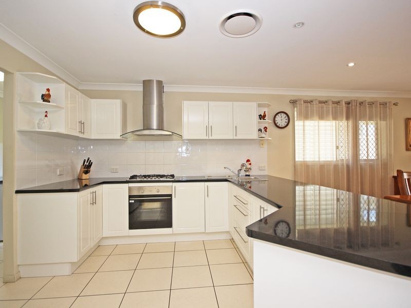 22 Piccadilly Court, Deebing Heights QLD 4306