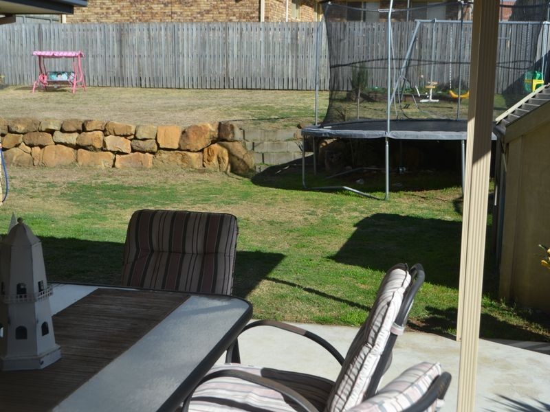 381 South Station Road, Raceview QLD 4305