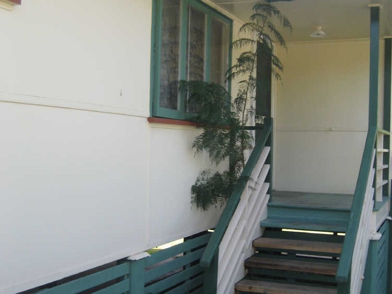 44 Aspinall Street, Leichhardt QLD 4305